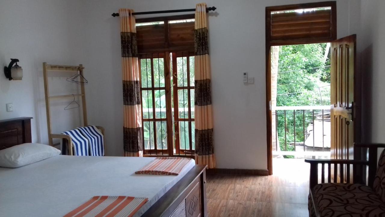 Rainbow Guest House Hikkaduwa Exterior foto